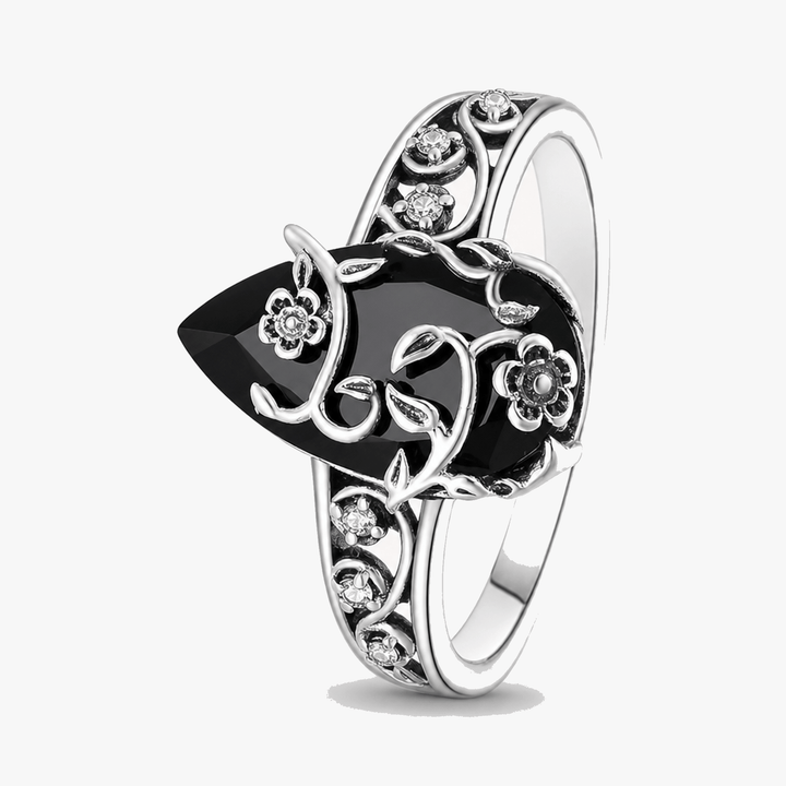 Noireva™ – Vintage Filigree Vine Ring